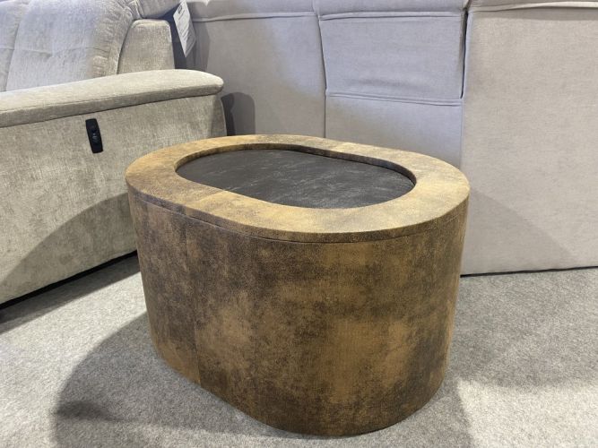 Kata dohányzóasztal